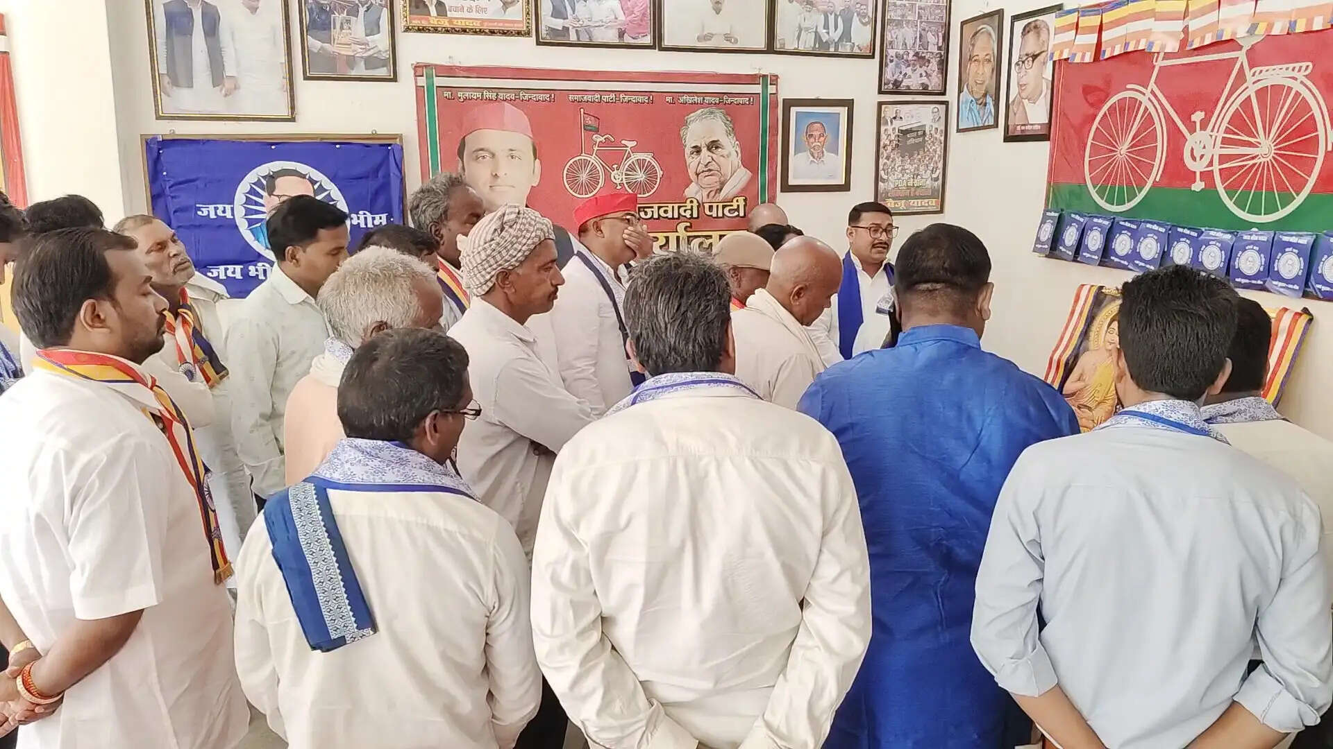 सोनौली में डॉ. अंबेडकर की जयंती धूमधाम से मनाई गई