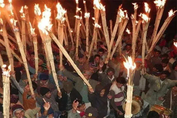 बूढ़ी दिवाली: हिमालयी क्षेत्रों में एक अनोखी परंपरा
