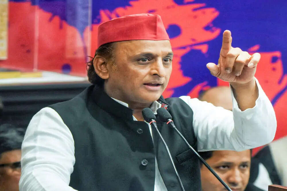 अखिलेश यादव ने भाजपा पर वोटबंदी का आरोप लगाया