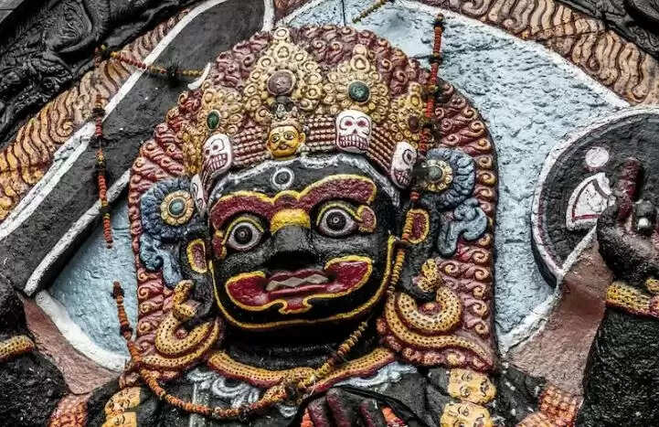 कालाष्टमी के दिन करें ये उपाय, पाएं धन और शत्रुओं से मुक्ति