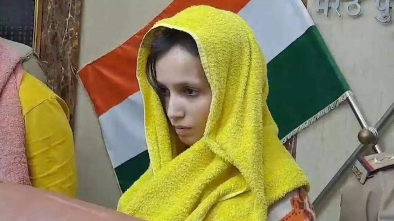 मुस्कान की वकील बनने की ख्वाहिश: सौरभ राजपूत हत्या मामले में नया मोड़