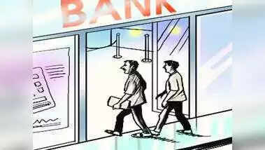 बैंक खाता फ्रीज होने से बचने के उपाय: जानें क्या करें