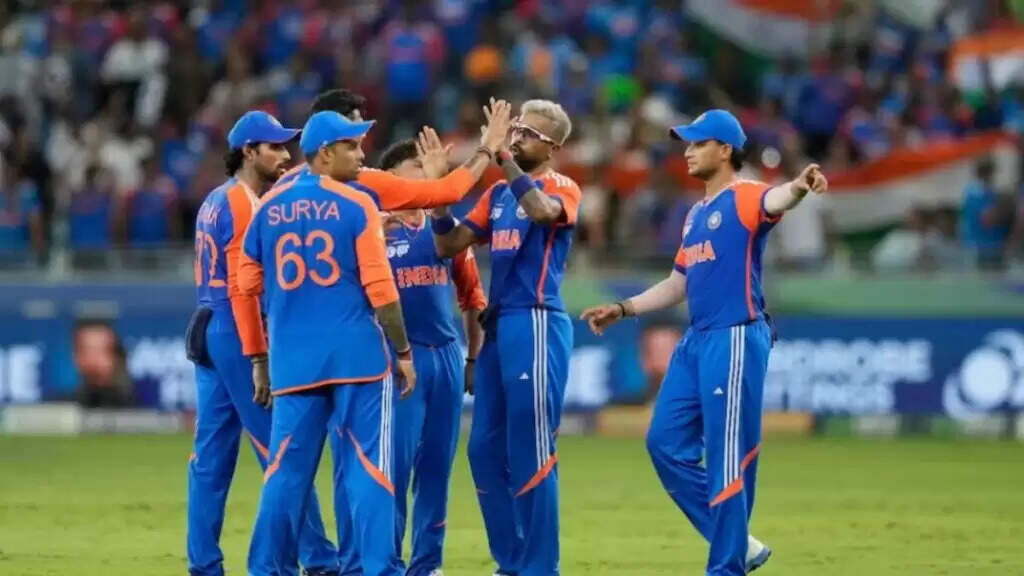 एशिया कप 2025: भारत की फाइनल में पहुँचने की उम्मीद, पाकिस्तान का सफर समाप्त