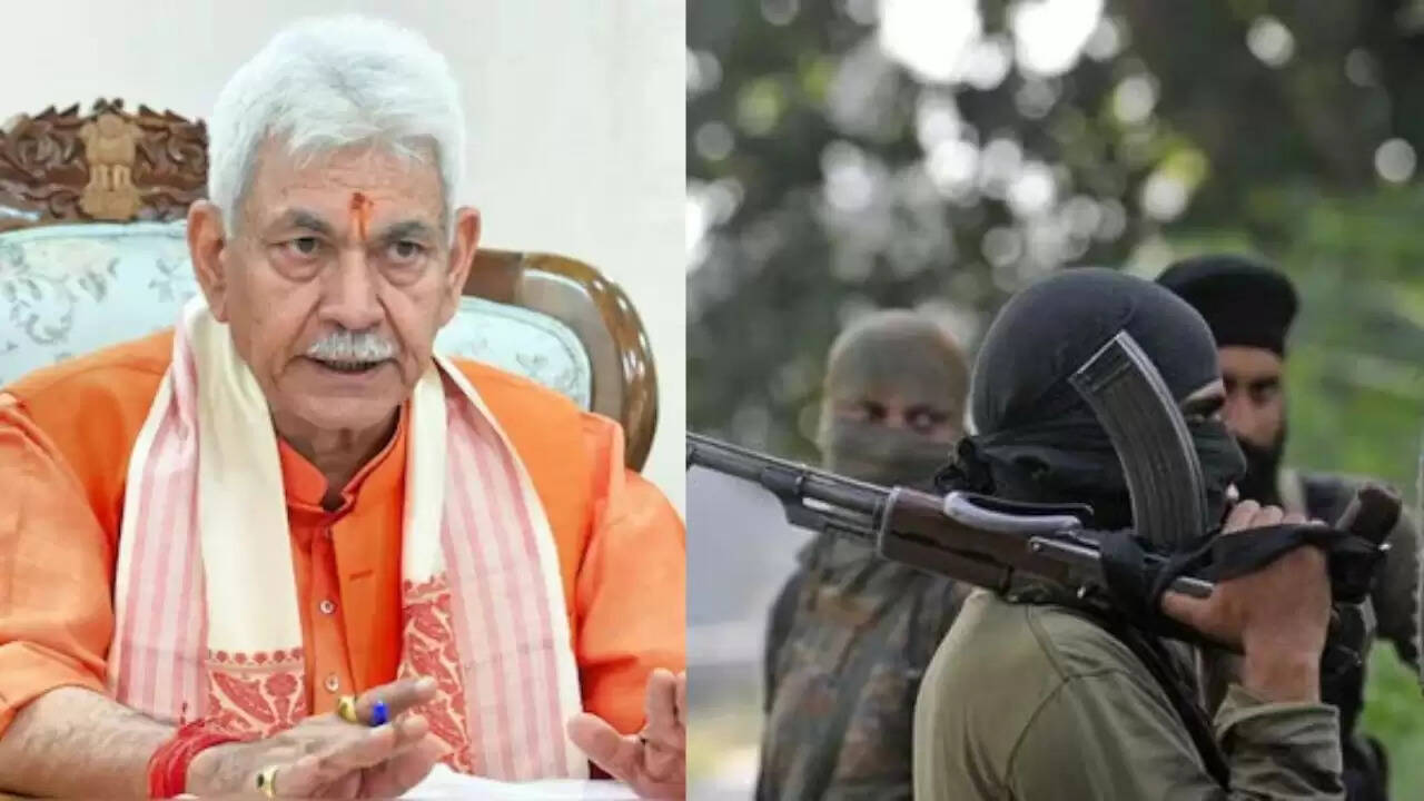 जम्मू-कश्मीर में तीन सरकारी कर्मचारियों की बर्खास्तगी: आतंकवाद से संबंध