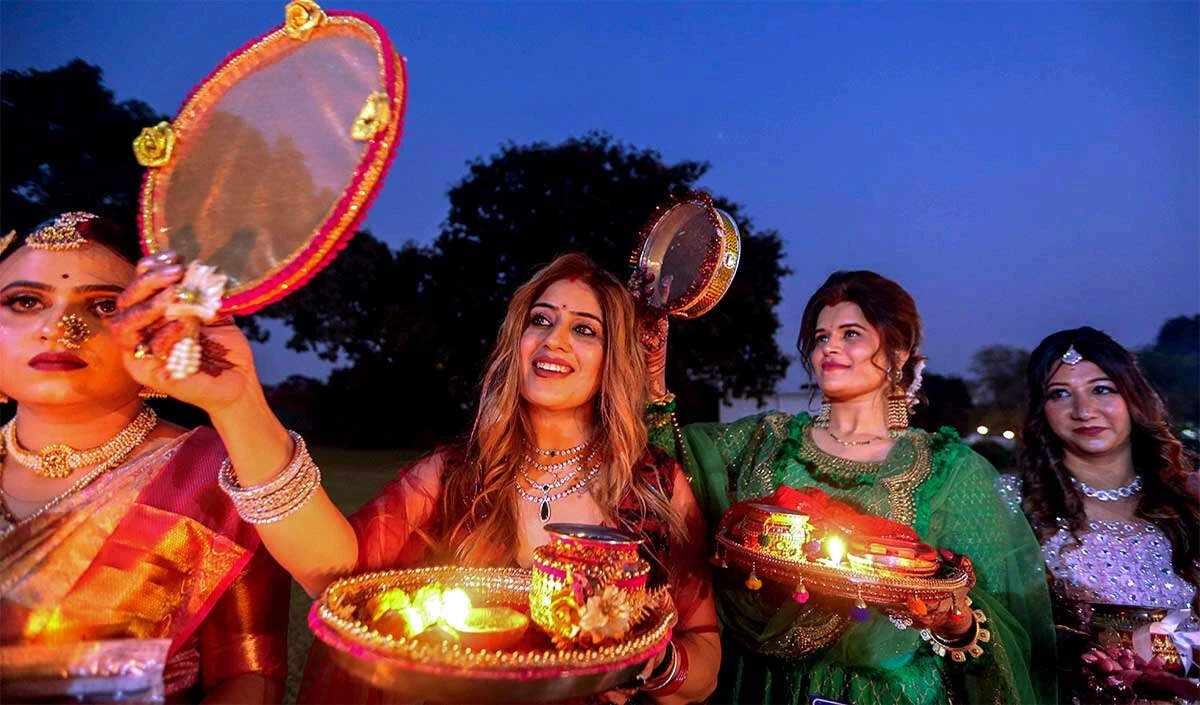 करवा चौथ: पूजा विधि और महत्व