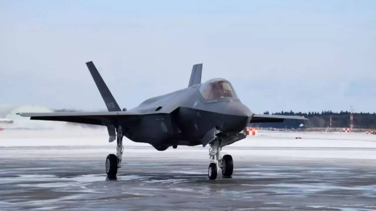 क्या जापान का F-35B जेट चीन के लिए खतरा बन रहा है? जानें पूरी कहानी