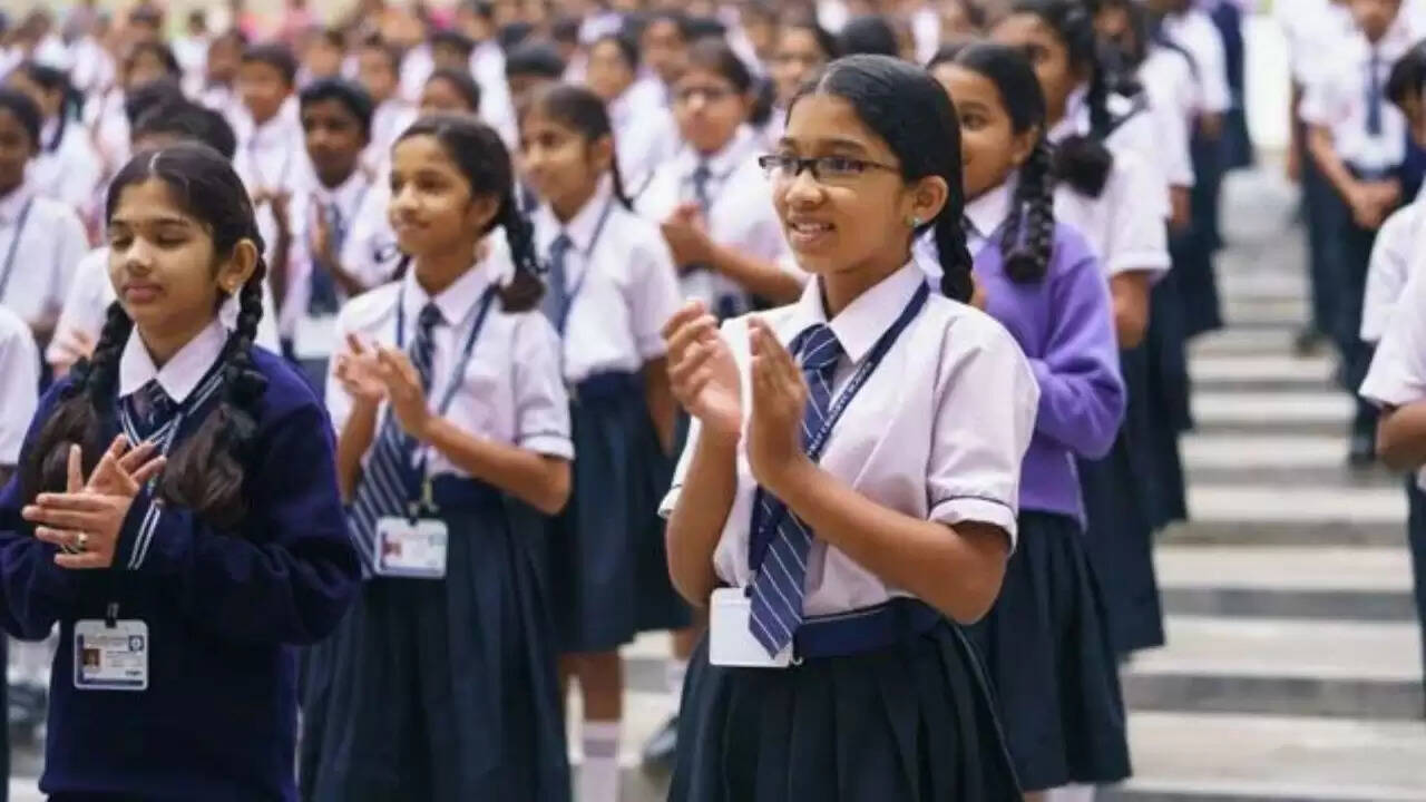 दिल्ली विधानसभा में प्राइवेट स्कूल फीस रेगुलेशन बिल 2025 का पास होना