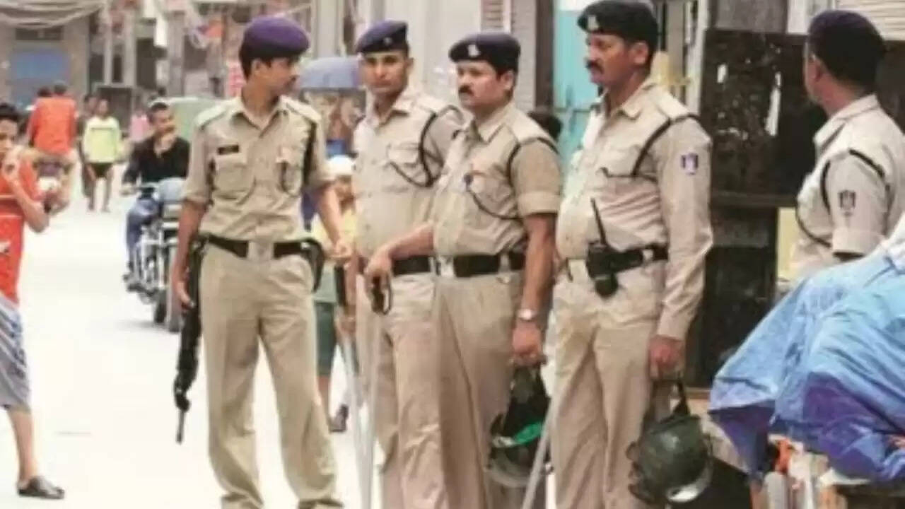 ग्वालियर में डॉ. अंबेडकर की प्रतिमा को लेकर बढ़ा विवाद