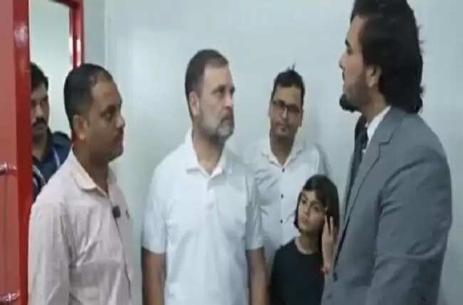 राहुल गांधी ने मैन्युफैक्चरिंग में आत्मनिर्भरता की आवश्यकता पर जोर दिया