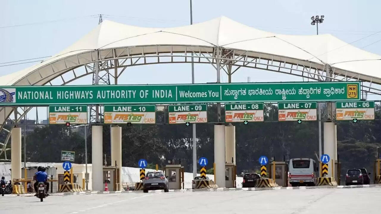 केंद्र सरकार का नया नियम: टोल प्लाजा पर डिजिटल भुगतान को मिलेगा बढ़ावा