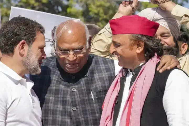 महिला आरक्षण बिल का पारित न होना: टीएमसी की भूमिका पर सवाल