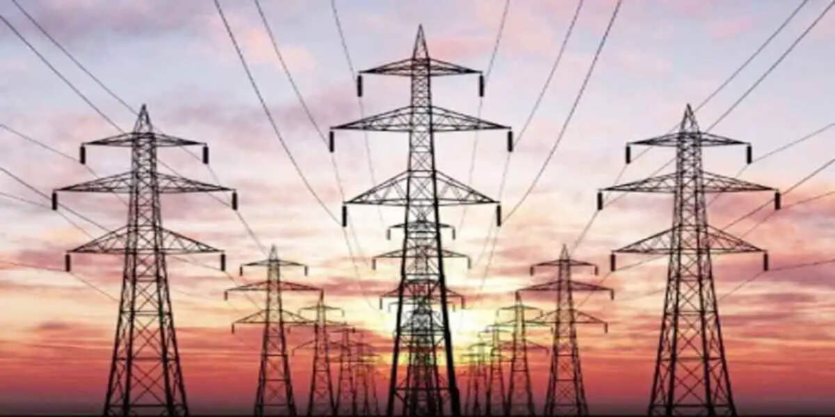 उत्तर प्रदेश में बिजली संकट: गर्मियों में बढ़ती मांग और नीतिगत विफलता