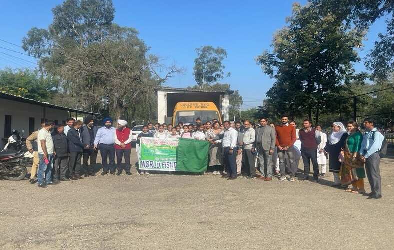 सरकारी डिग्री कॉलेज कठुआ द्वारा विश्व मत्स्य पालन दिवस मनाया गया