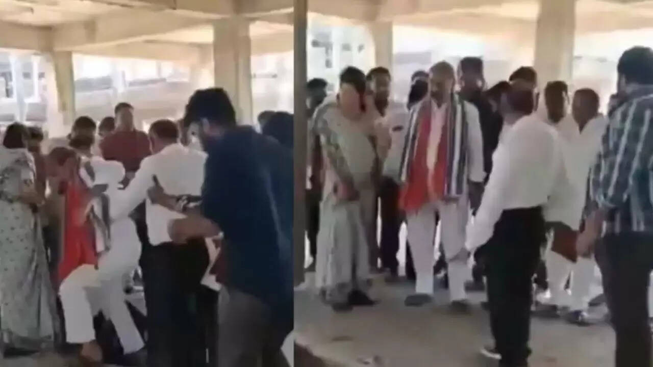 तेलंगाना में हाउसिंग प्रोजेक्ट निरीक्षण के दौरान विधायक को खतरा