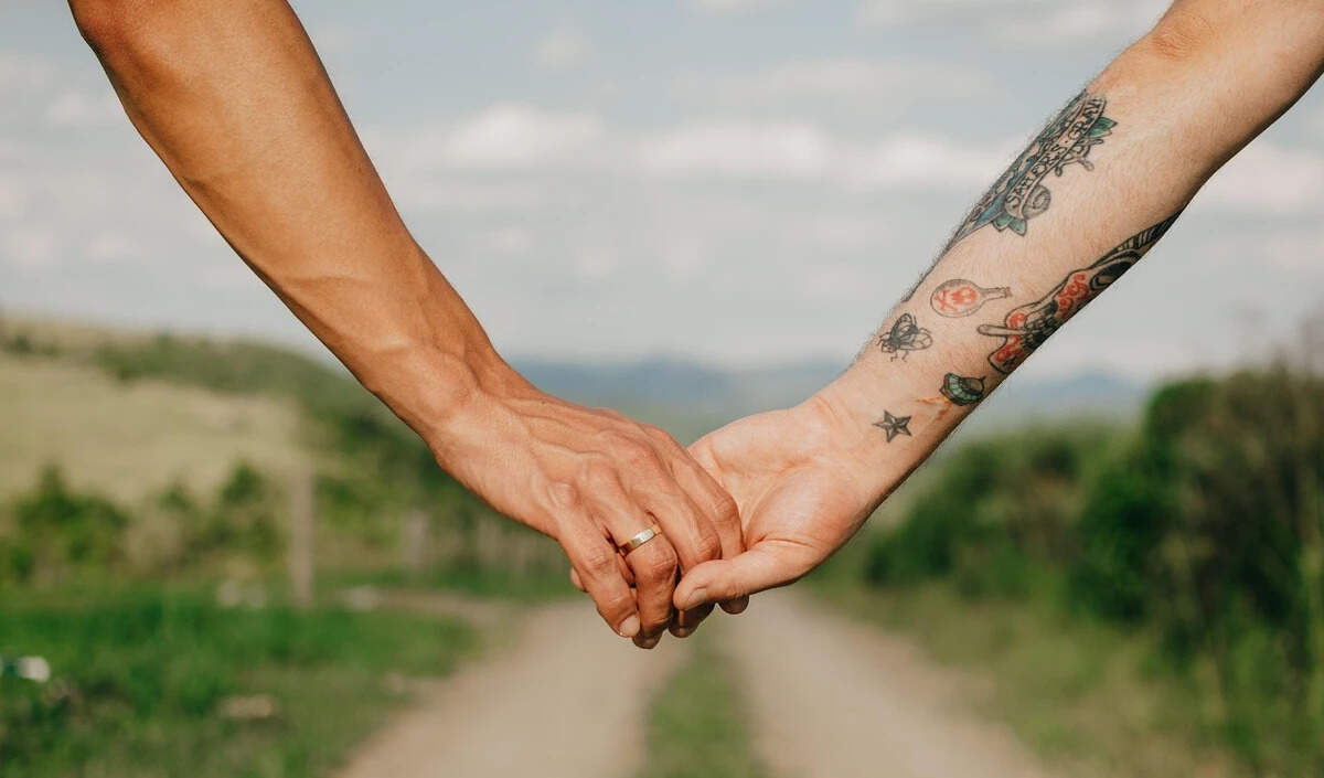 दैनिक प्रेम राशिफल: 4 मार्च 2026 के लिए ज्योतिषीय भविष्यवाणियां