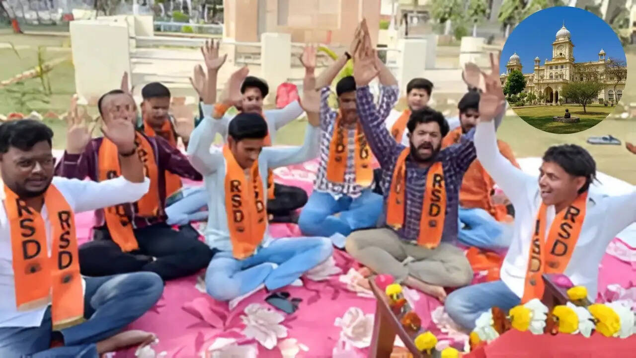 लखनऊ यूनिवर्सिटी में धार्मिक विवाद: हनुमान चालीसा का पाठ और पुलिस की कार्रवाई