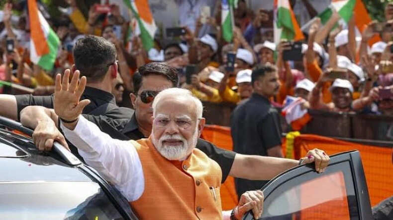 प्रधानमंत्री मोदी का तीन राज्यों का दौरा: सिक्किम, पश्चिम बंगाल और बिहार