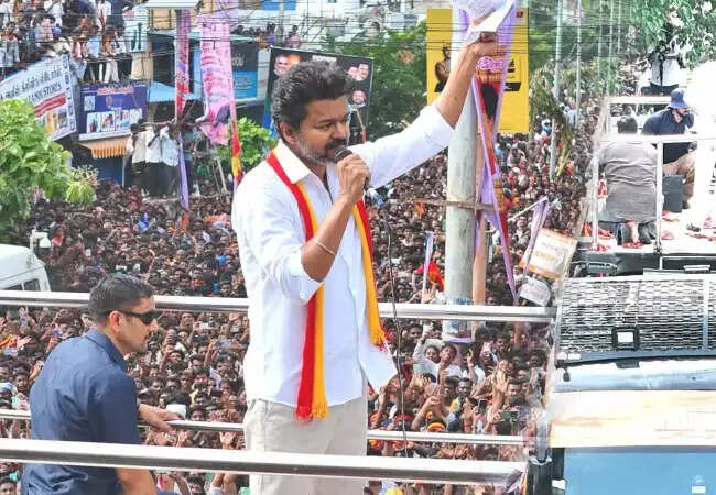 तमिलनाडु विधानसभा चुनाव: विजय की रैलियों में रद्दीकरण से बढ़ी राजनीतिक हलचल