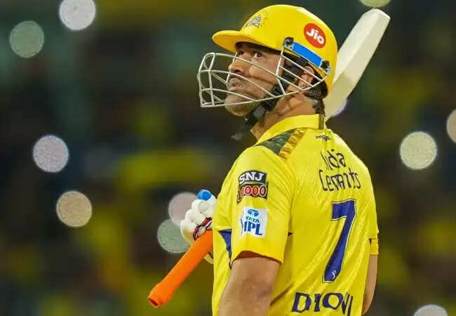 एमएस धोनी को इम्पैक्ट प्लेयर के रूप में इस्तेमाल करने का सुझाव