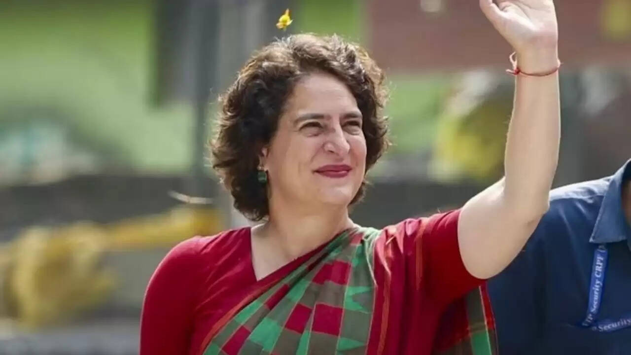 प्रियंका गांधी ने वोट चोरी के आरोपों पर चुनाव आयोग को घेरा