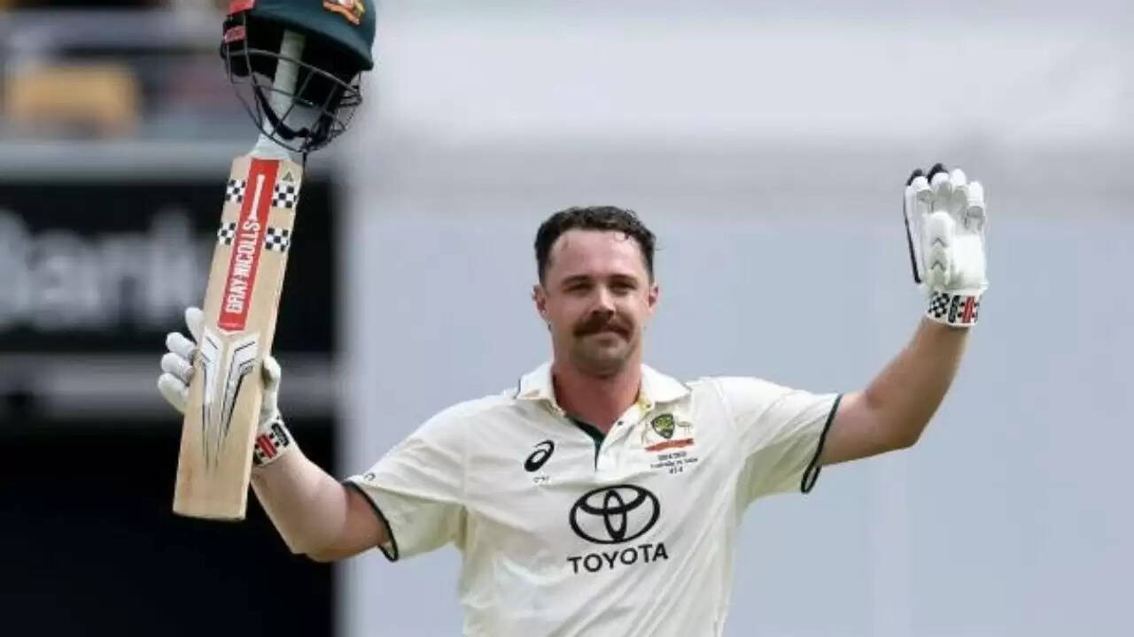 एशेज 2025-26: ट्रेविस हेड का शानदार शतक, ऑस्ट्रेलिया मजबूत स्थिति में