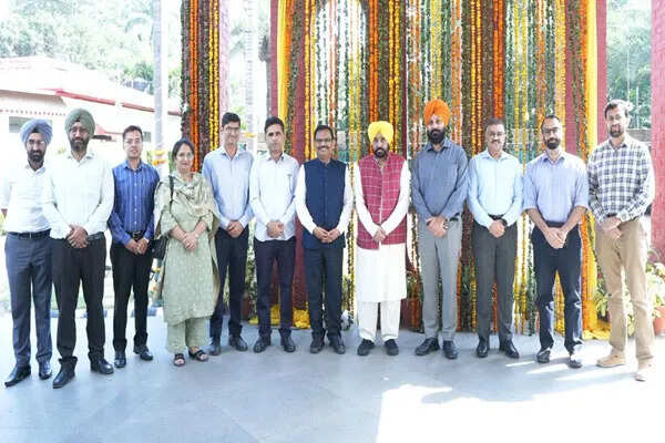 पंजाब पीसीएस अधिकारी बाढ़ पीड़ितों के लिए 2.51 लाख रुपये का योगदान देंगे