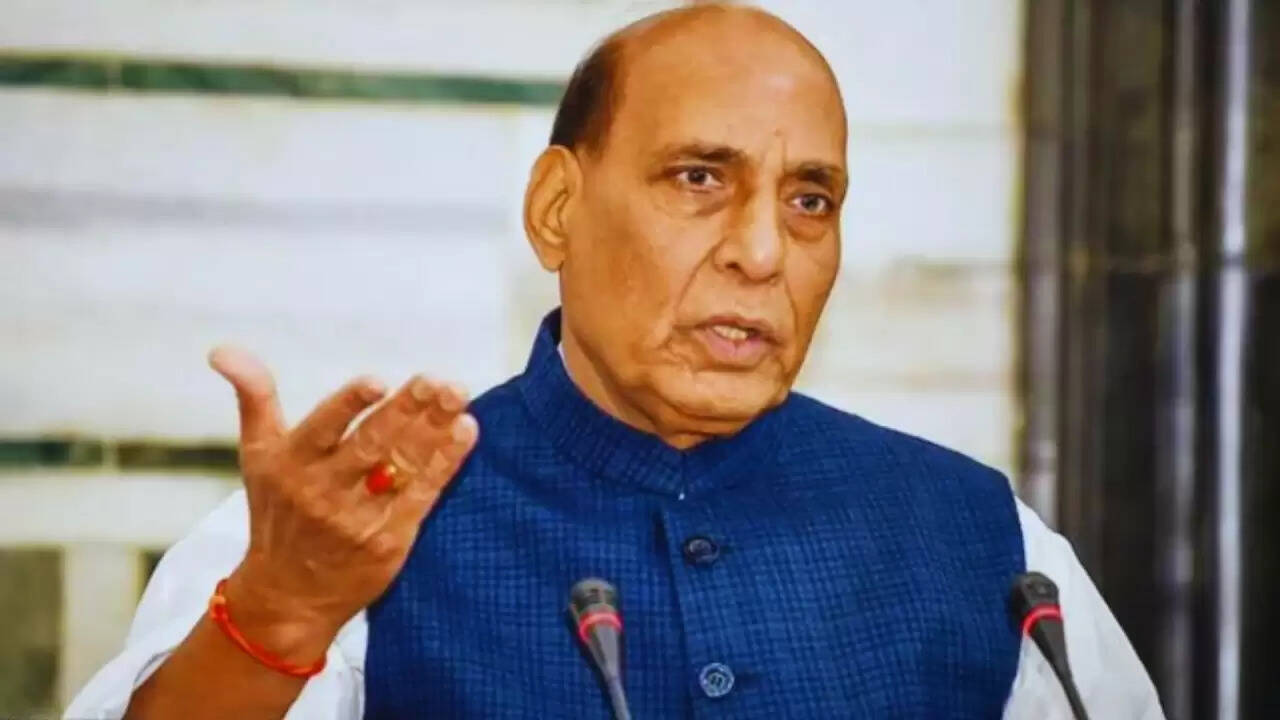 Rajnath Singh की पाकिस्तान को चेतावनी: भारत की सैन्य शक्ति का प्रदर्शन