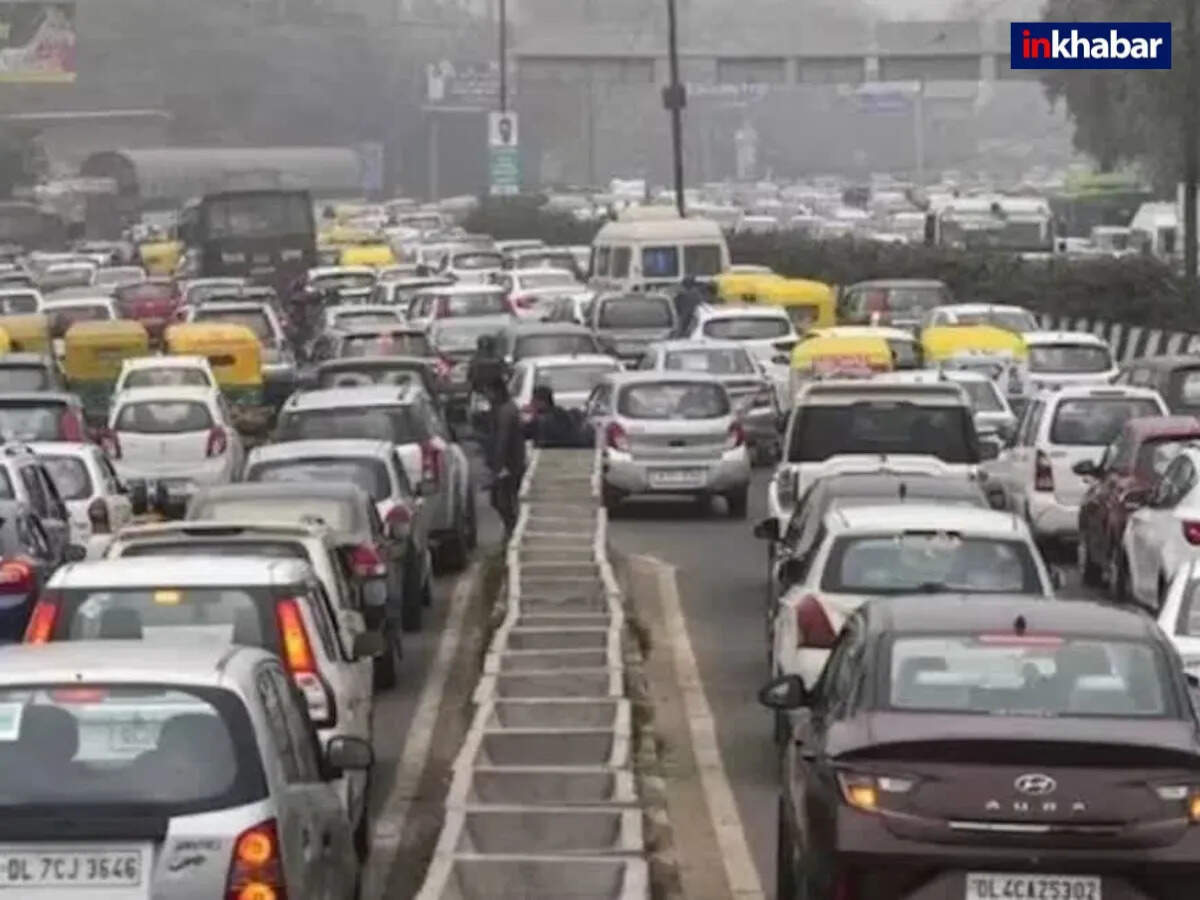दिल्ली-NCR में पुराने वाहनों पर फ्यूल बैन: 2025 से लागू होगा नया नियम