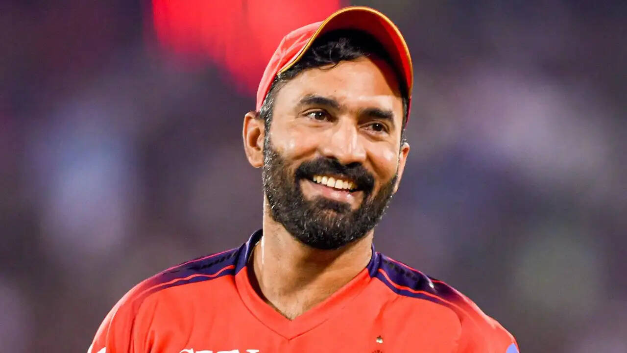 दिनेश कार्तिक का 41वां जन्मदिन: क्रिकेट में उनकी यात्रा और योगदान