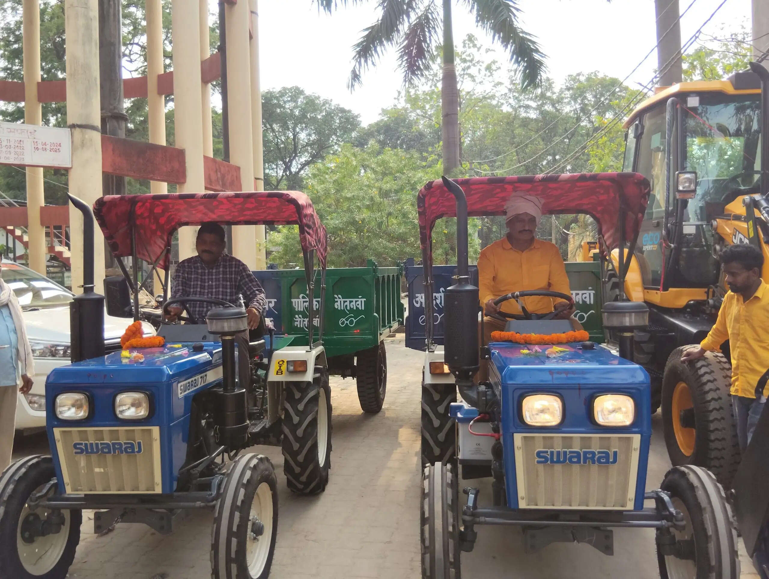 नौतनवा नगर पालिका ने स्वच्छता के लिए नई मशीनें खरीदीं
