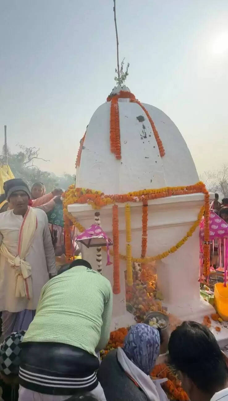 मेदिनीपुर में ऐतिहासिक ‘तुलसी चारा’ उत्सव की धूम