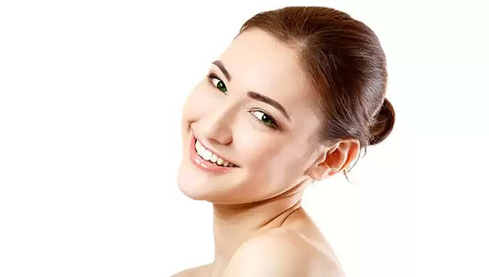 त्वचा की देखभाल के लिए क्रीम के अद्भुत फायदे