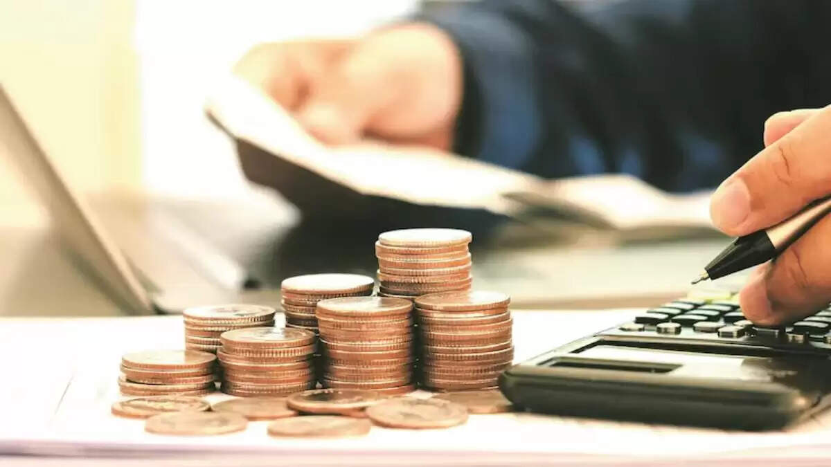 बैंक खातों में मिनिमम बैलेंस की अनिवार्यता समाप्त होने की संभावना