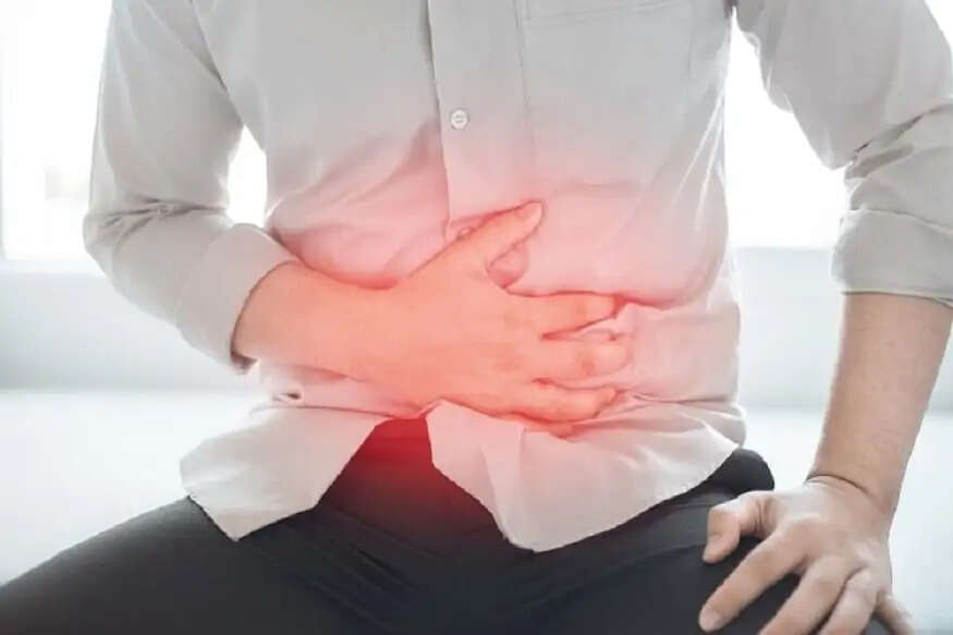 पेट में गैस की समस्या: कारण और घरेलू उपचार