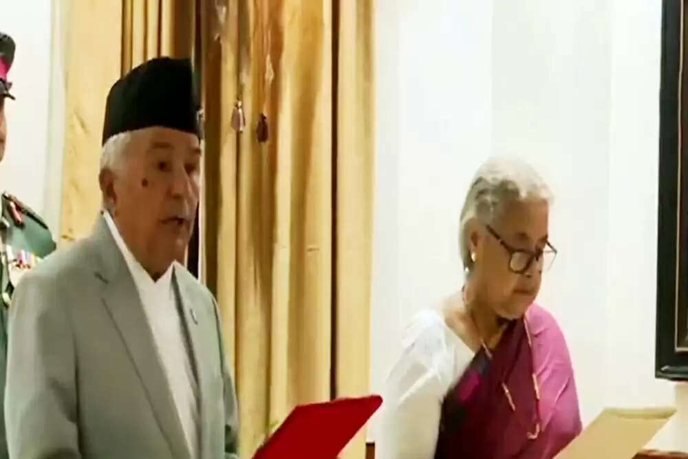 नेपाल में सुशीला कार्की बनीं अंतरिम प्रधानमंत्री, राजनीतिक संकट के बीच नई उम्मीद