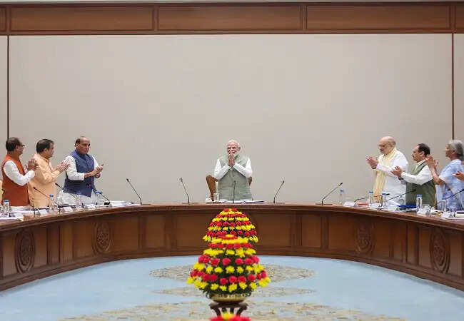 प्रधानमंत्री मोदी ने नेहरू का रिकॉर्ड तोड़ा, बने सबसे लंबे समय तक सेवा देने वाले प्रधानमंत्री
