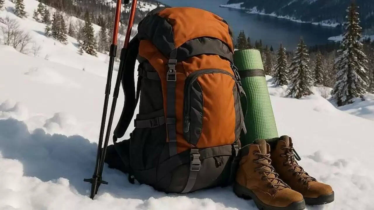सर्दियों में यात्रा के लिए आवश्यक तैयारी: एक चेकलिस्ट