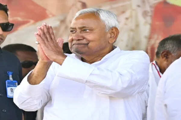 बिहार में नई सरकार के गठन की प्रक्रिया तेज, नीतीश कुमार होंगे NDA विधायक दल के नेता