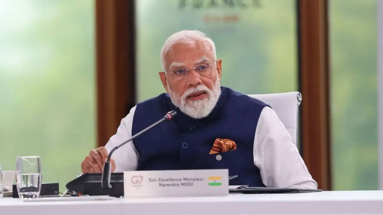 जी7 शिखर सम्मेलन में मोदी का वैश्विक सहयोग पर जोर