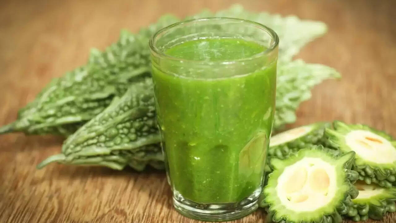 करेले का जूस: क्या यह किडनी के लिए फायदेमंद या हानिकारक है?