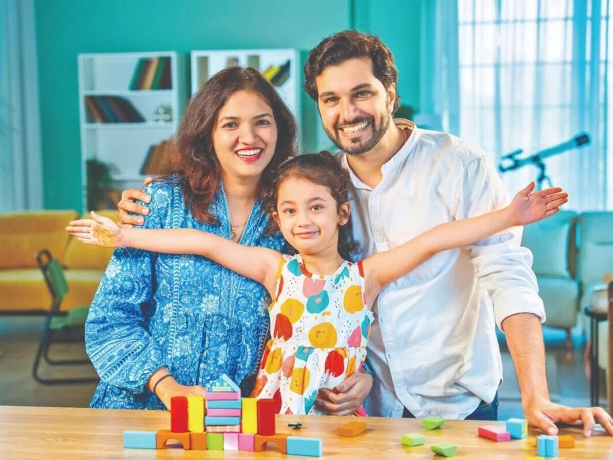 बच्चों की सुरक्षा के लिए पैंट्स रूल: जानें कैसे करें सही जानकारी साझा