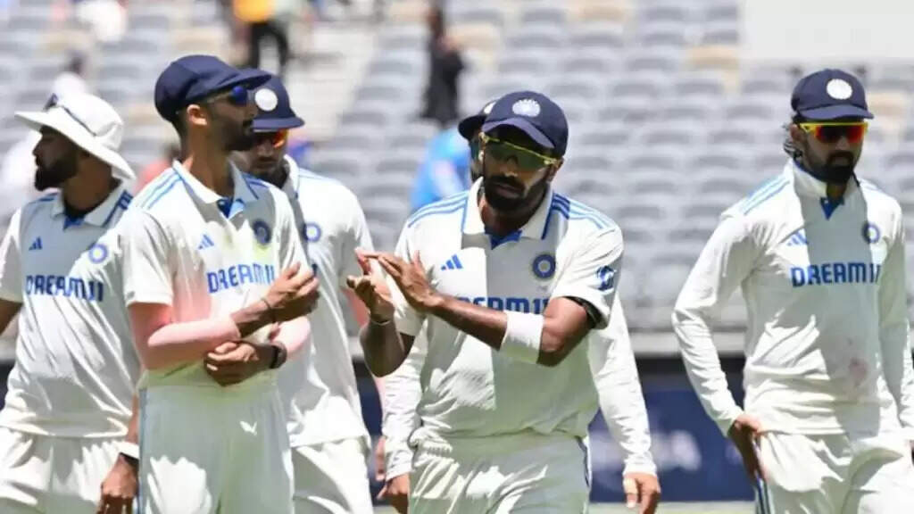 टीम इंडिया ने ड्रा मैच के बावजूद WTC में खोया बड़ा मौका, फाइनल में ये दो टीमें कर सकती हैं क्वालीफाई