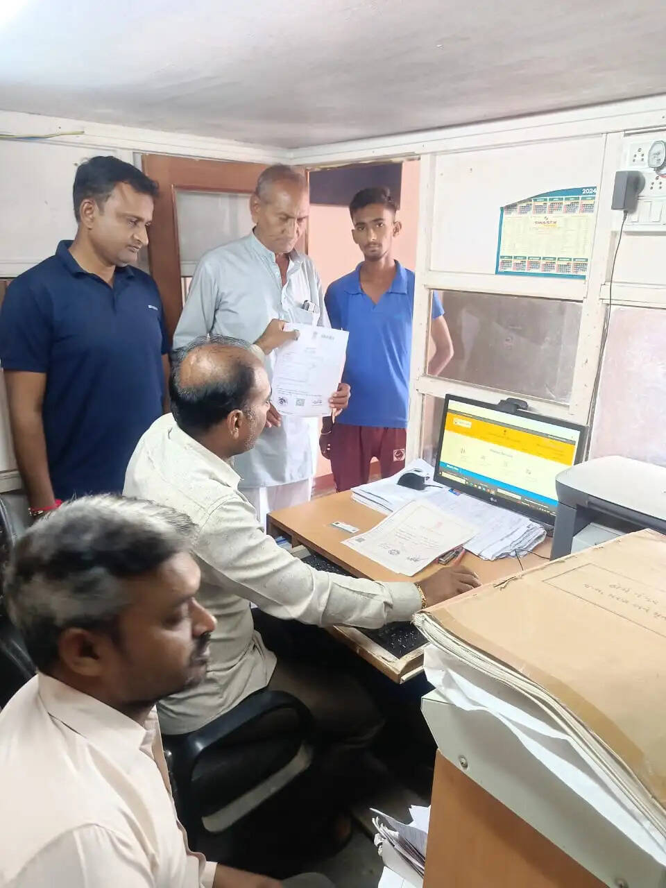 ग्राम पंचायतों से 61 लाख से अधिक लोगों ने सरकारी सेवाओं का लाभ लिया
