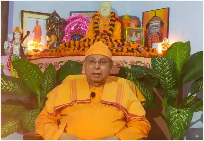 कर्मयोग: स्वामी मुक्तिनाथानंद का संदेश