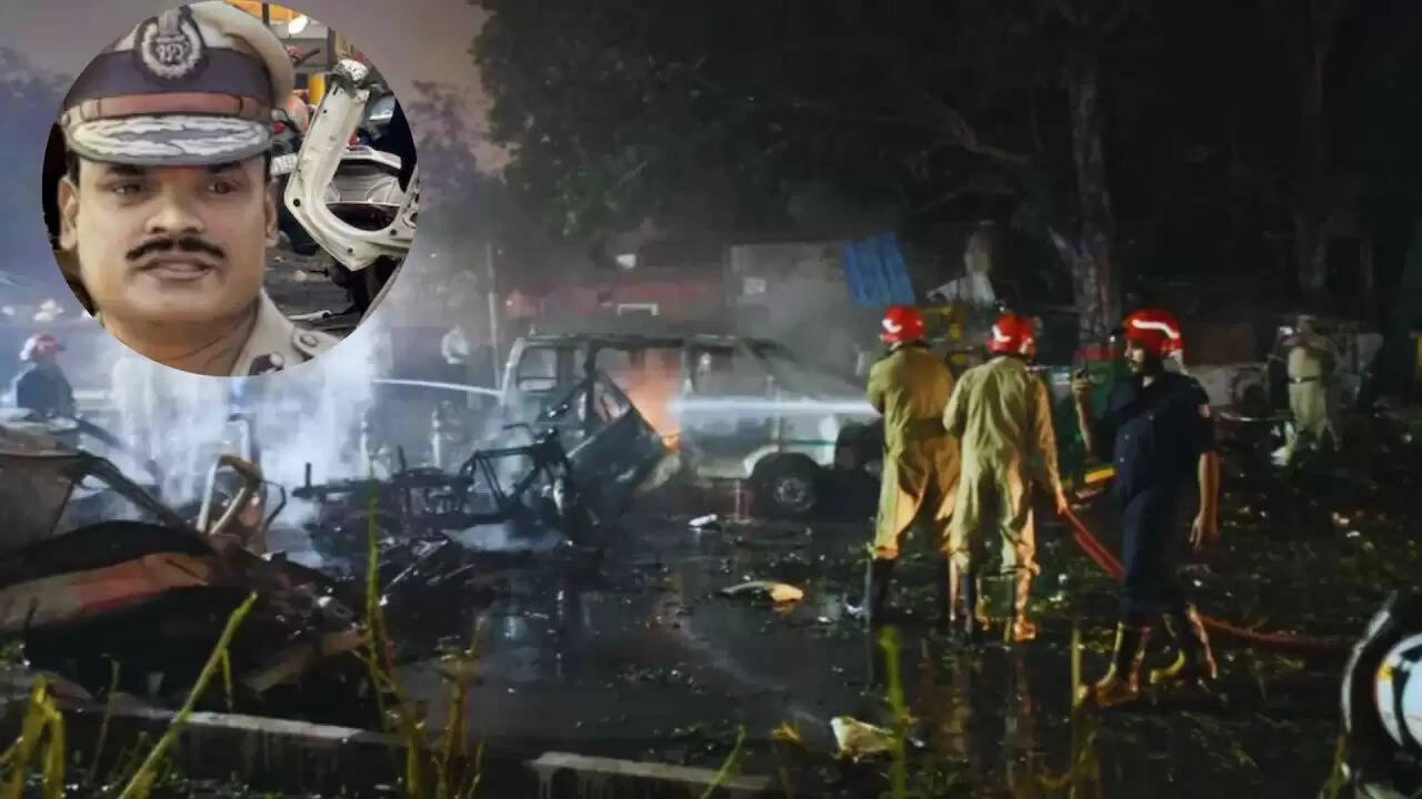 दिल्ली ब्लास्ट की जांच में एडीजी विजय सखारे की महत्वपूर्ण भूमिका: जानें उनकी यात्रा