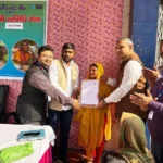 प्रधानमंत्री स्वनिधि योजना के तहत फरीदाबाद में रेहड़ी-पटरी वालों को ऋण वितरण