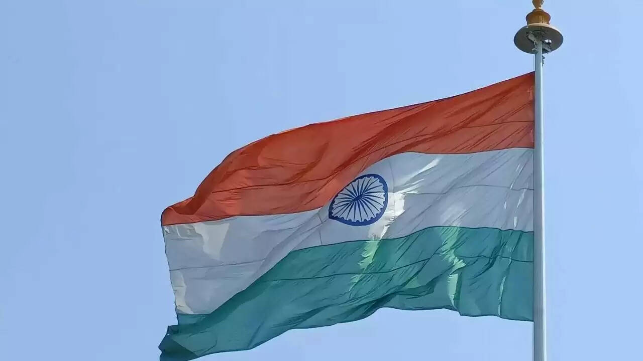 असम में स्कूल की हेडमिस्ट्रेस की गिरफ्तारी, राष्ट्रीय ध्वज के अपमान का मामला