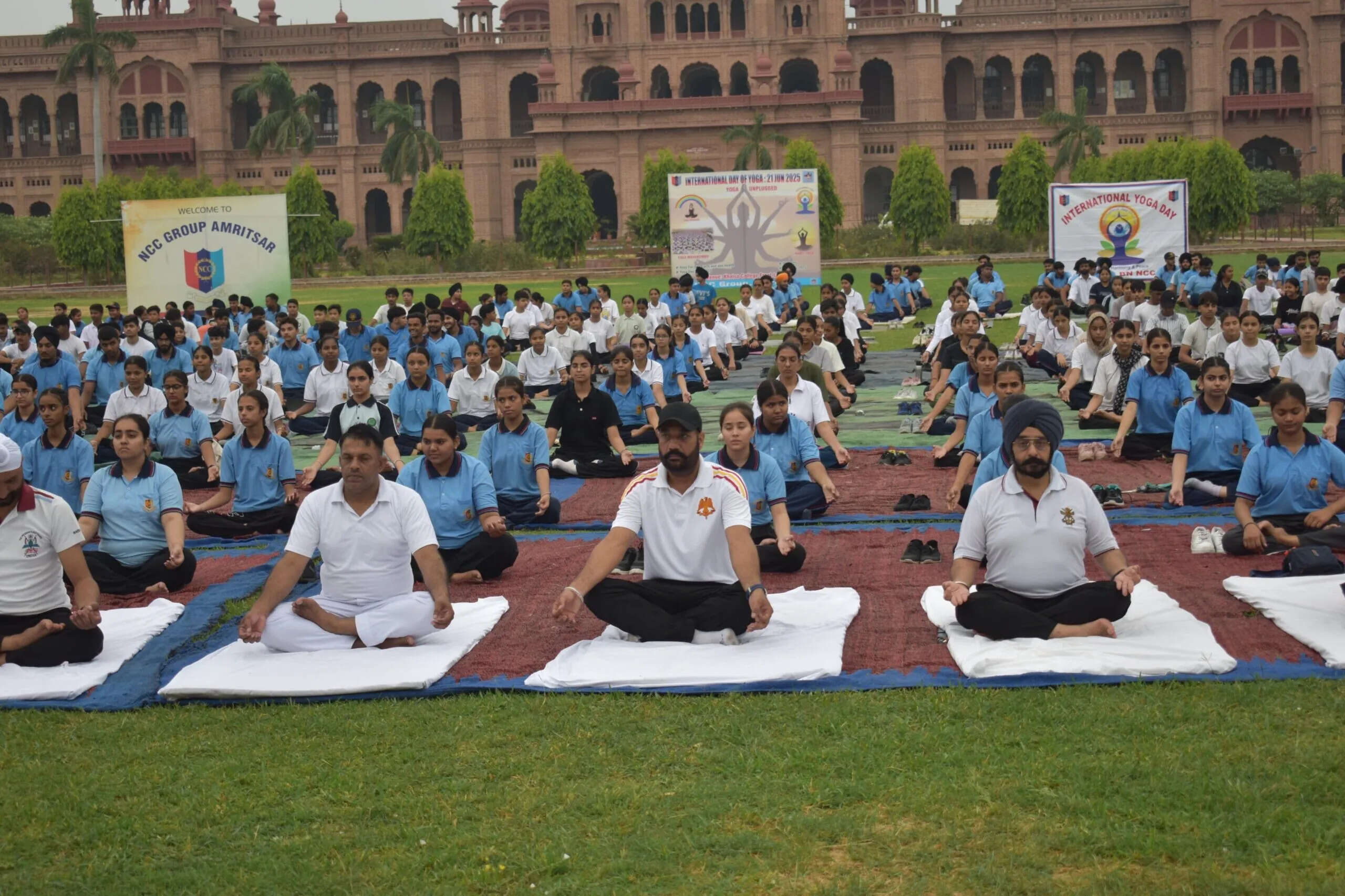 अमृतसर में एनसीसी ने मनाया अंतर्राष्ट्रीय योग दिवस