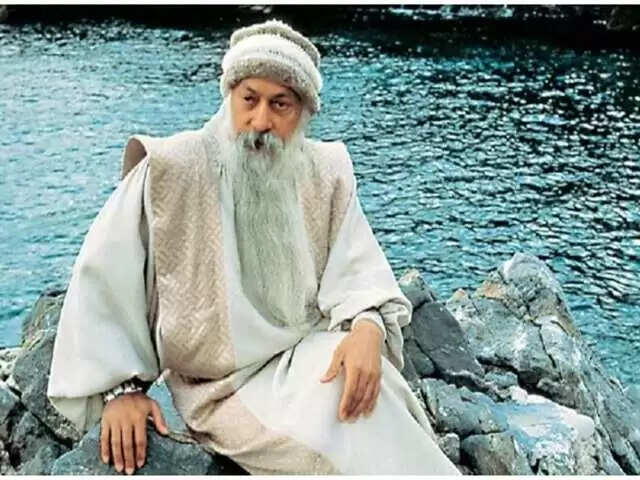 प्रेम और अहंकार: ओशो के विचारों से सीखें जीवन की गहराई