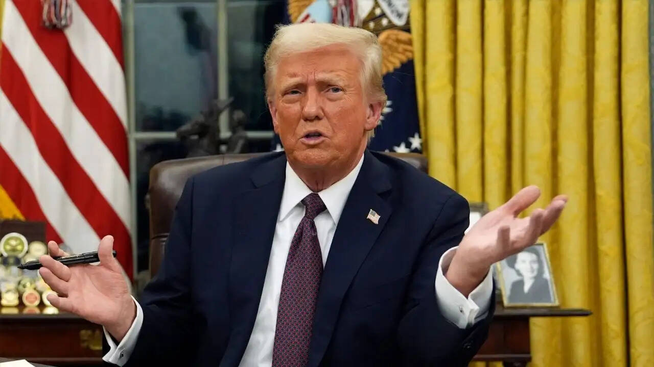 अमेरिका और ईरान के बीच बातचीत में बाधाएं: ट्रंप का बयान